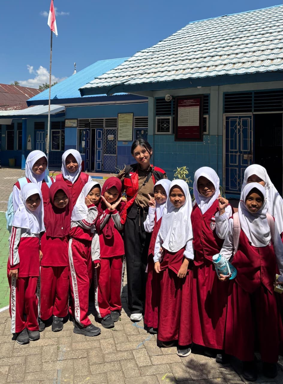 KKN UNHAS Gelombang 116 Edukasi Siswa Kelas 4 SDN 241 Inpres Perumnas Tumalia tentang Pentingnya Menabung Sejak Dini